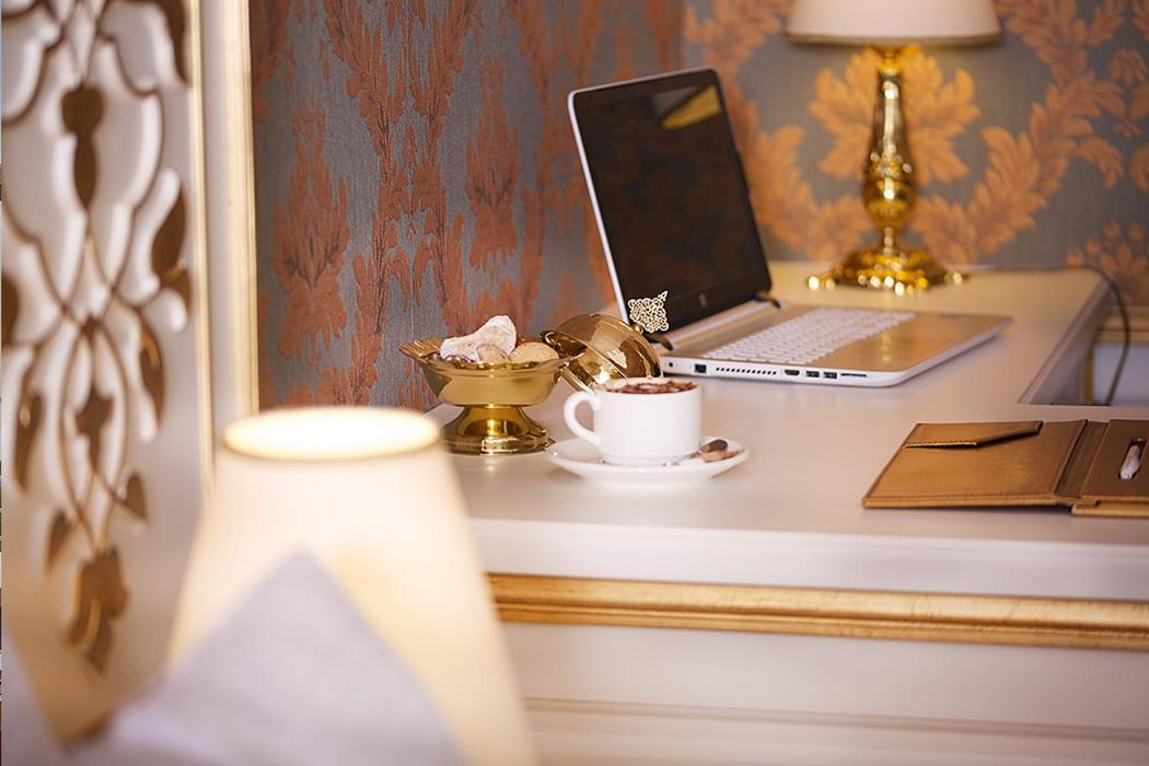Emirhan Palace Hotel İstanbul Dış mekan fotoğraf